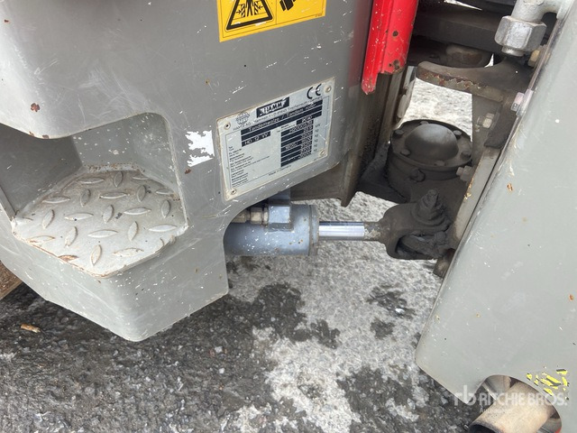 2010 Hamm HD12VV Dubbele trommelwals - Road roller: picture 5 2010 Hamm HD12VV Dubbele trommelwals - Road roller: picture 5