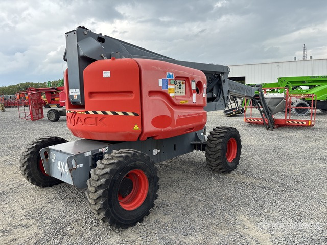 2014 Skyjack SJ 63AJ 4WD Diesel (Inoperable) Articulating Boom Lift - Articulated boom: picture 2 2014 Skyjack SJ 63AJ 4WD Diesel (Inoperable) Articulating Boom Lift - Articulated boom: picture 2