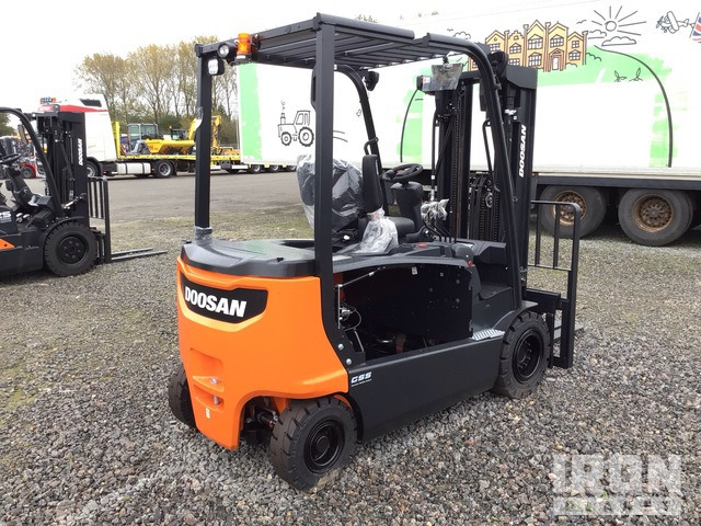 2023 Doosan B30X-7 PLUS 3000 kg (Unused) Electric Forklift - Electric forklift: picture 3 2023 Doosan B30X-7 PLUS 3000 kg (Unused) Electric Forklift - Electric forklift: picture 3