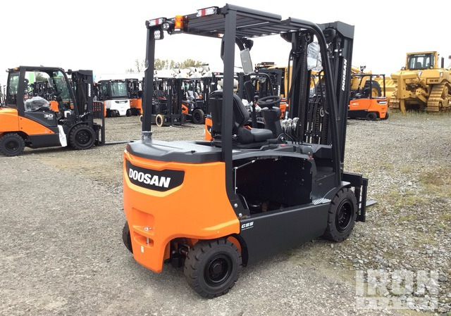 2023 Doosan B35X-7 PLUS 3500 kg Electric Forklift - Electric forklift: picture 4 2023 Doosan B35X-7 PLUS 3500 kg Electric Forklift - Electric forklift: picture 4