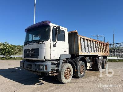 MAN 41.414 8x4 Twin-Steer - Tractor unit: picture 1 MAN 41.414 8x4 Twin-Steer - Tractor unit: picture 1