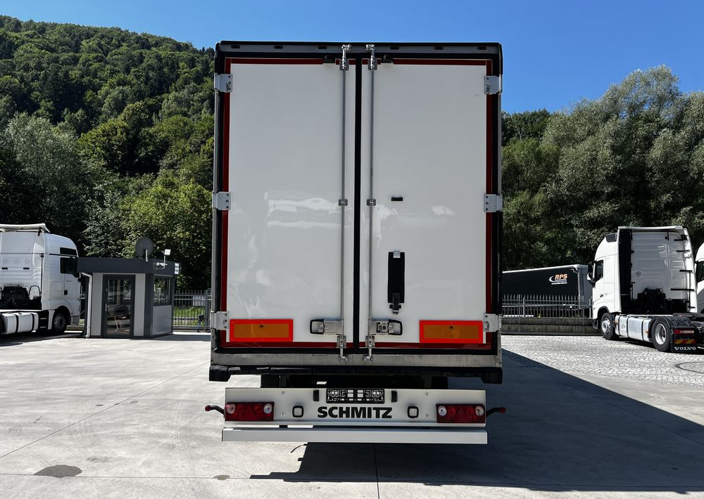 Schmitz Cargobull Chłodnia // 2010 Rok // 2 osie podnoszone // Doppelstock // Kosz paletowy // - Refrigerator semi-trailer: picture 2 Schmitz Cargobull Chłodnia // 2010 Rok // 2 osie podnoszone // Doppelstock // Kosz paletowy // - Refrigerator semi-trailer: picture 2