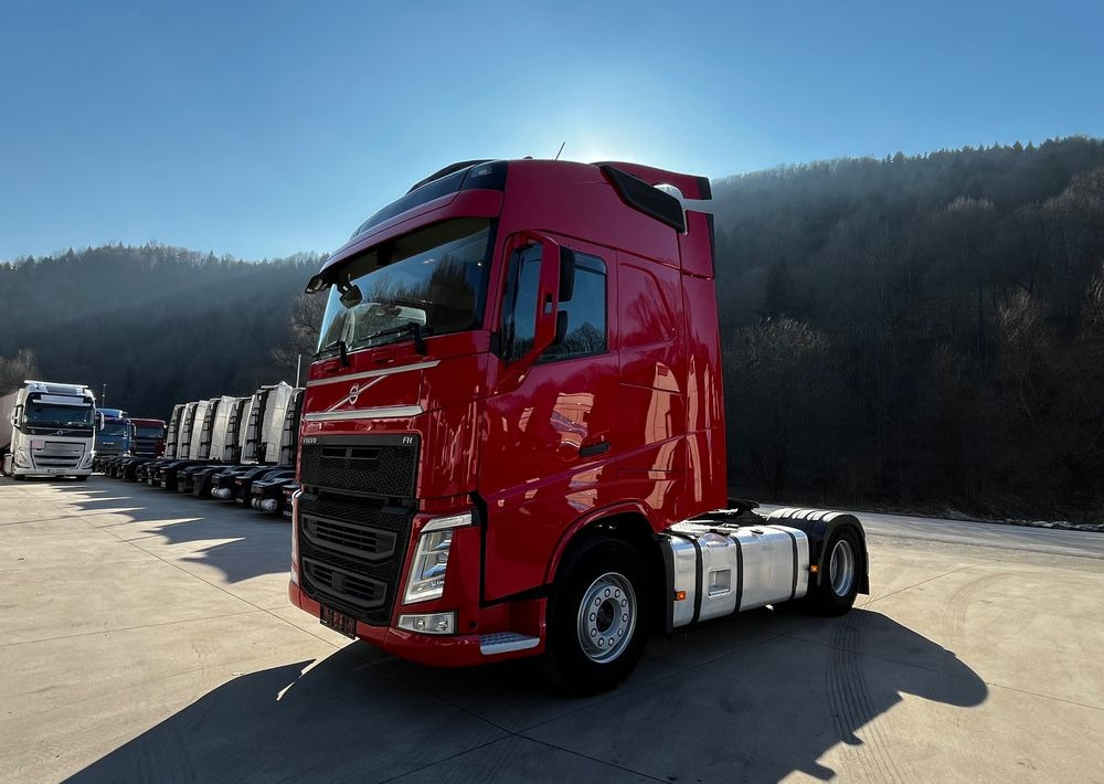 Volvo FH // Standard // 2018 // Duże zbiorniki // Klima postojowa // Radary // Idealny ! - Tractor unit: picture 1 Volvo FH // Standard // 2018 // Duże zbiorniki // Klima postojowa // Radary // Idealny ! - Tractor unit: picture 1