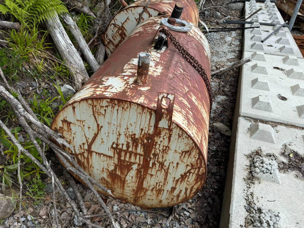 Annet Diesel tank 1000 liter - Storage tank: picture 4 Annet Diesel tank 1000 liter - Storage tank: picture 4