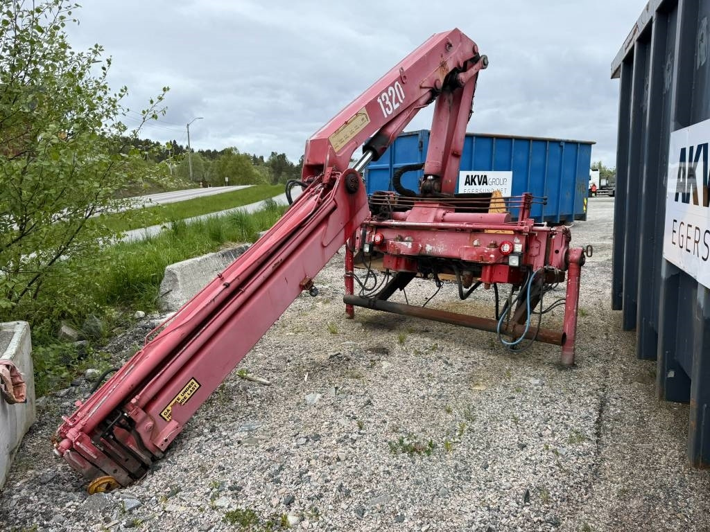 HMF 1323 K4D kran 13tm - Loader crane: picture 2 HMF 1323 K4D kran 13tm - Loader crane: picture 2