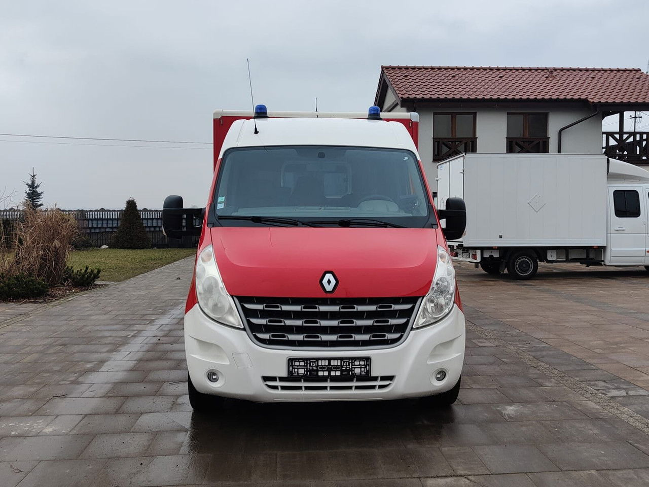 Renault Master Karetka Ambulans pogotowie kontenerowe Kamper - Other machinery: picture 2 Renault Master Karetka Ambulans pogotowie kontenerowe Kamper - Other machinery: picture 2