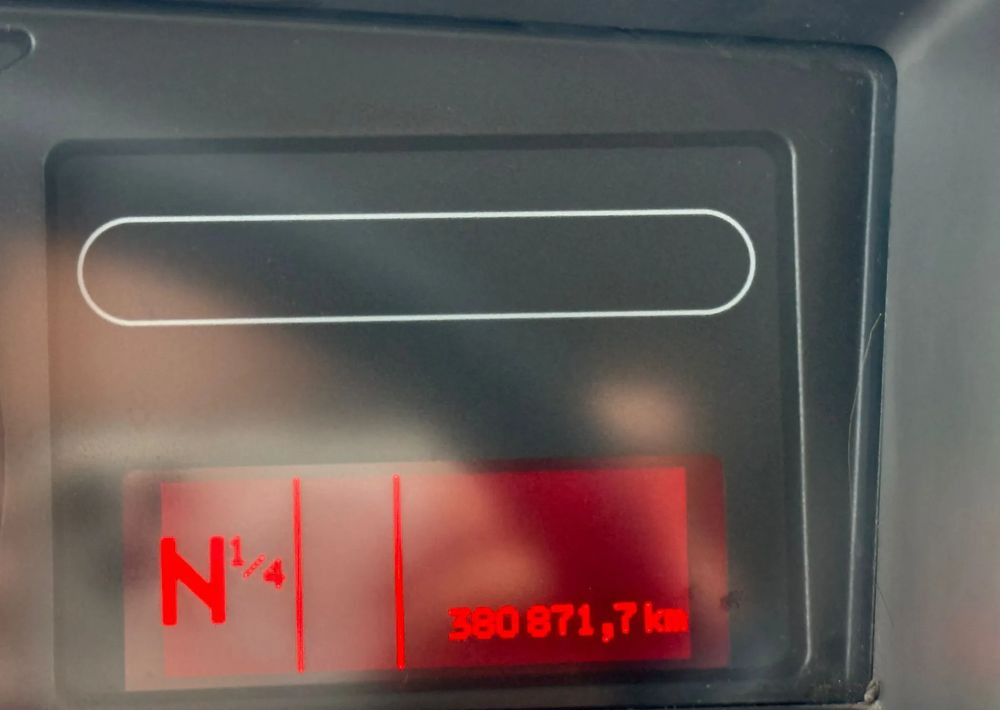 Curtainsider truck Renault Midlum: picture 12 Curtainsider truck Renault Midlum: picture 12