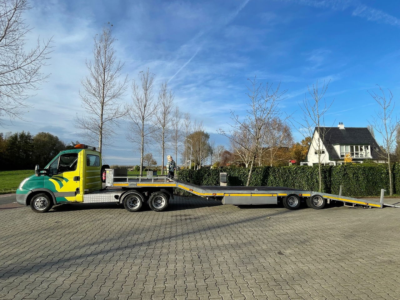 Iveco Daily 35C18 - Mini artic tractor unit, Autotransporter semi-trailer: picture 2 Iveco Daily 35C18 - Mini artic tractor unit, Autotransporter semi-trailer: picture 2