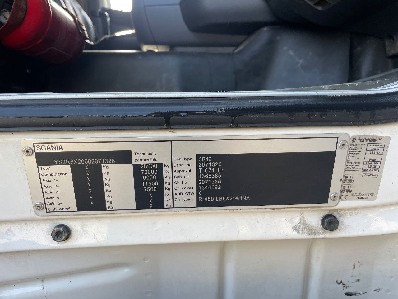 Container transporter/ Swap body truck, Crane truck Scania R480: picture 18