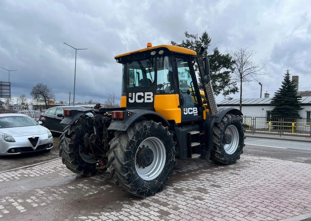 JCB Fastrac 3200 - Farm tractor: picture 5 JCB Fastrac 3200 - Farm tractor: picture 5
