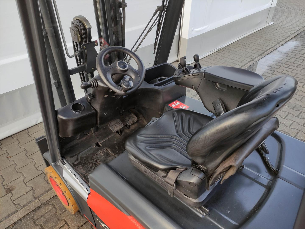 Linde E16-02-386-EVO - Electric forklift: picture 5 Linde E16-02-386-EVO - Electric forklift: picture 5