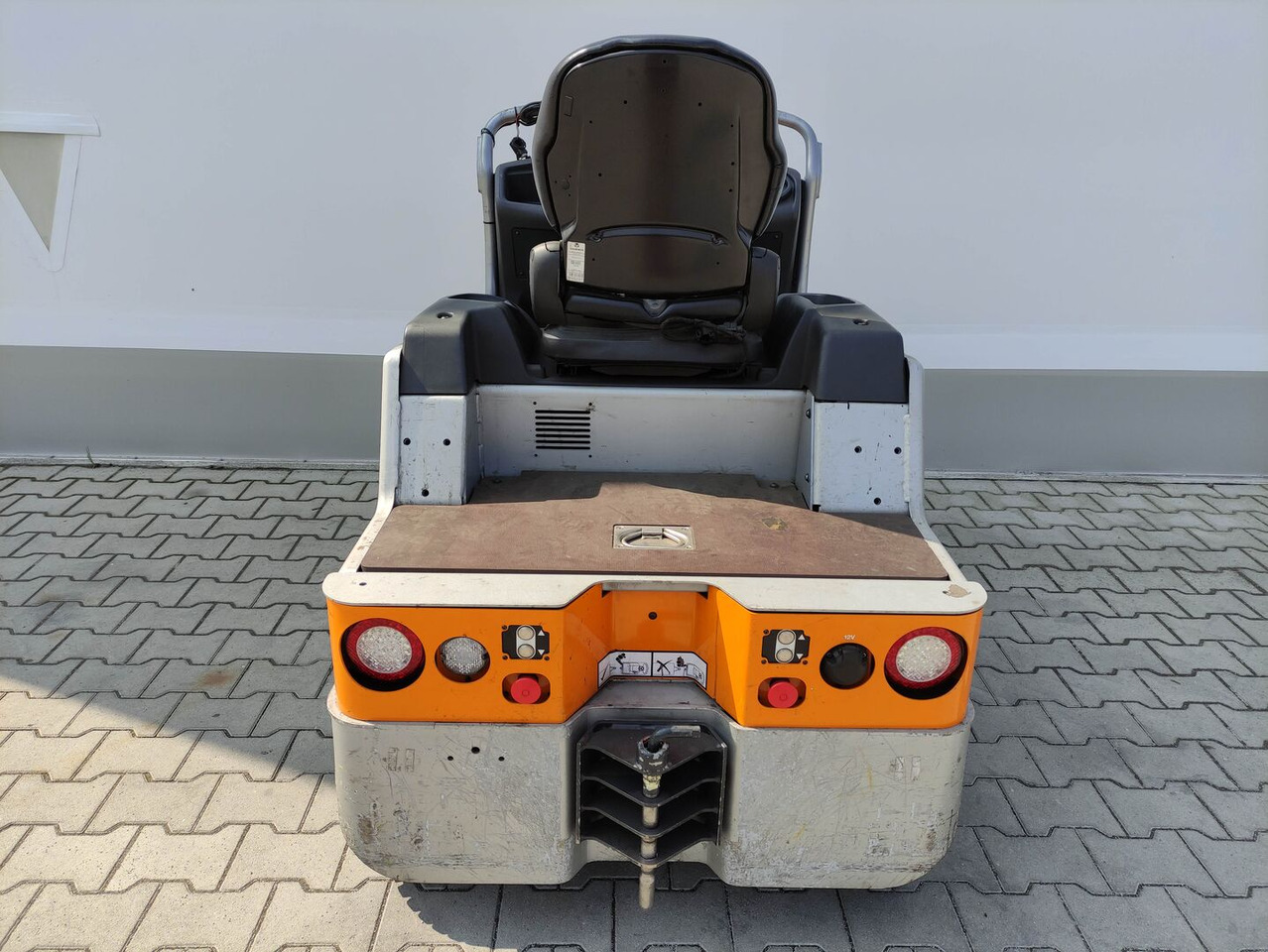 Still LTX-70 - Tow tractor: picture 4 Still LTX-70 - Tow tractor: picture 4