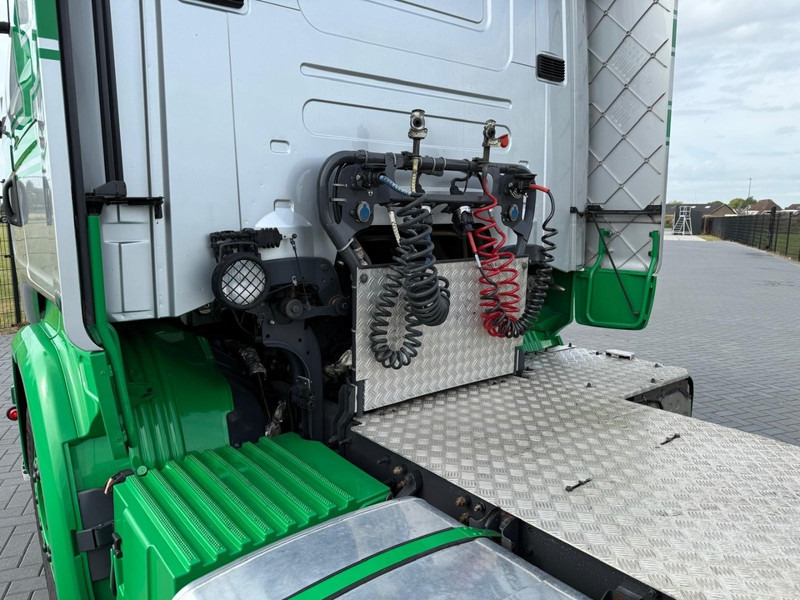 Tractor unit Scania R450 FULL AIR, NL TRUCK, 1X TANK, 1X BED, TOP.: picture 14
