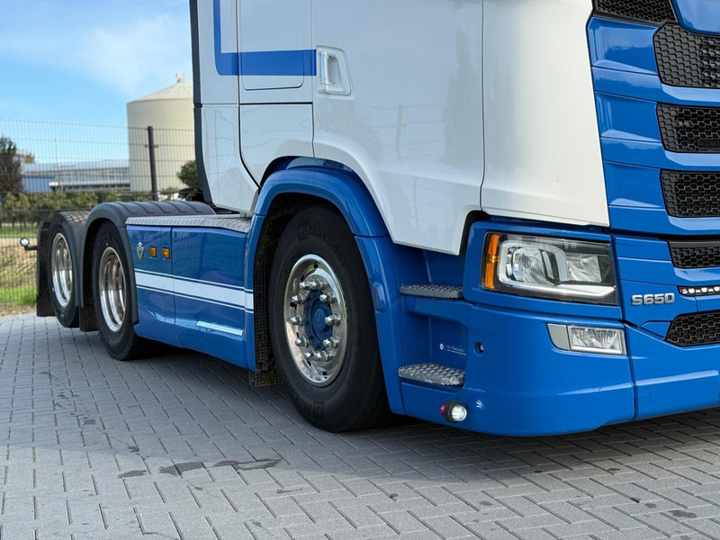 Scania S650 V8 NGS 2.95WB, PTO VOORBEREIDING, VOLLUCHT, KING OF THE ROAD, RETARDER, LEER. - Tractor unit: picture 3 Scania S650 V8 NGS 2.95WB, PTO VOORBEREIDING, VOLLUCHT, KING OF THE ROAD, RETARDER, LEER. - Tractor unit: picture 3