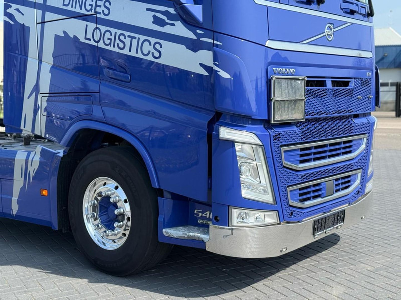 Volvo FH 13.540XL ALCOA, XENON, DUAL CLUTCH, DOUBLE PTO, 3 UNITS!!! - Tractor unit: picture 5 Volvo FH 13.540XL ALCOA, XENON, DUAL CLUTCH, DOUBLE PTO, 3 UNITS!!! - Tractor unit: picture 5