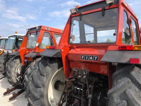 Fiat 880 DT tracteur - Farm tractor: picture 4 Fiat 880 DT tracteur - Farm tractor: picture 4