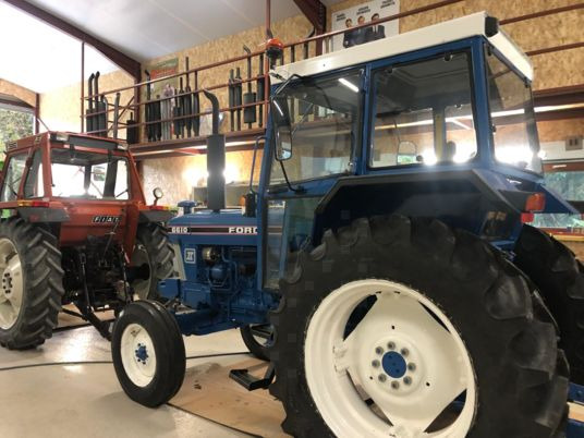 Ford 6410 tracteur à 18 000 € exo de tva - Farm tractor: picture 2 Ford 6410 tracteur à 18 000 € exo de tva - Farm tractor: picture 2