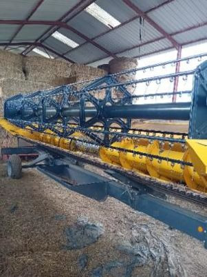 New Holland CX 780 - Combine harvester: picture 4 New Holland CX 780 - Combine harvester: picture 4