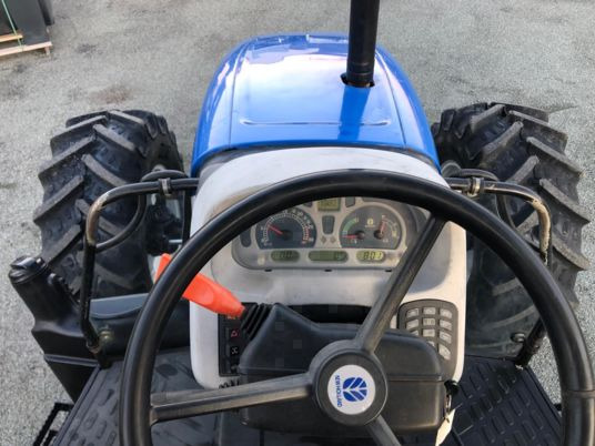 New Holland TL100A Tracteur - Farm tractor: picture 3 New Holland TL100A Tracteur - Farm tractor: picture 3