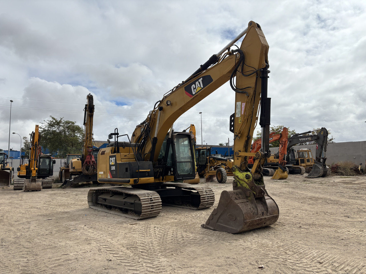 Crawler excavator CATERPILLAR 320EL RR: picture 7 Crawler excavator CATERPILLAR 320EL RR: picture 7
