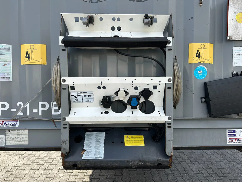 Krone SD Schuifzeil -Dak / SAF-Disc / Huckepack - Curtainsider semi-trailer: picture 5 Krone SD Schuifzeil -Dak / SAF-Disc / Huckepack - Curtainsider semi-trailer: picture 5