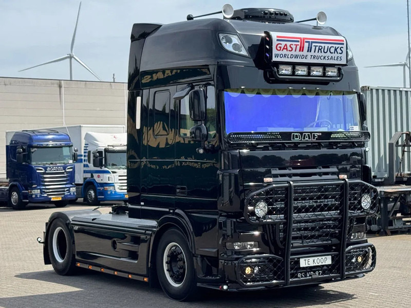DAF XF 105.460 Super Space Cab Showtruck *TOP* - Tractor unit: picture 2 DAF XF 105.460 Super Space Cab Showtruck *TOP* - Tractor unit: picture 2