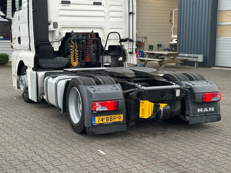 MAN TGX 18.400 Mega / Full Air / 2 Tank / Euro 5 - Tractor unit: picture 5 MAN TGX 18.400 Mega / Full Air / 2 Tank / Euro 5 - Tractor unit: picture 5