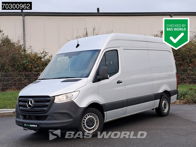 Mercedes-Benz Sprinter 315 CDI Automatik L2H2 150PS Klima Kamera Parkensensoren MBUX CarPlay Euro6 L2 A/C - Small van: picture 1 Mercedes-Benz Sprinter 315 CDI Automatik L2H2 150PS Klima Kamera Parkensensoren MBUX CarPlay Euro6 L2 A/C - Small van: picture 1