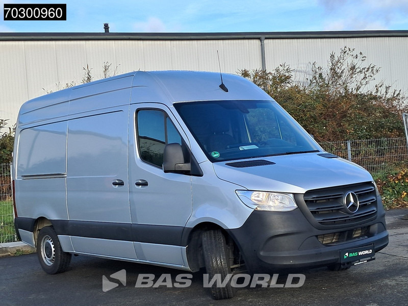 Mercedes-Benz Sprinter 315 CDI Automatik L2H2 150PS Klima Kamera Parksensoren MBUX CarPlay Euro6 L2 A/C - Small van: picture 2 Mercedes-Benz Sprinter 315 CDI Automatik L2H2 150PS Klima Kamera Parksensoren MBUX CarPlay Euro6 L2 A/C - Small van: picture 2