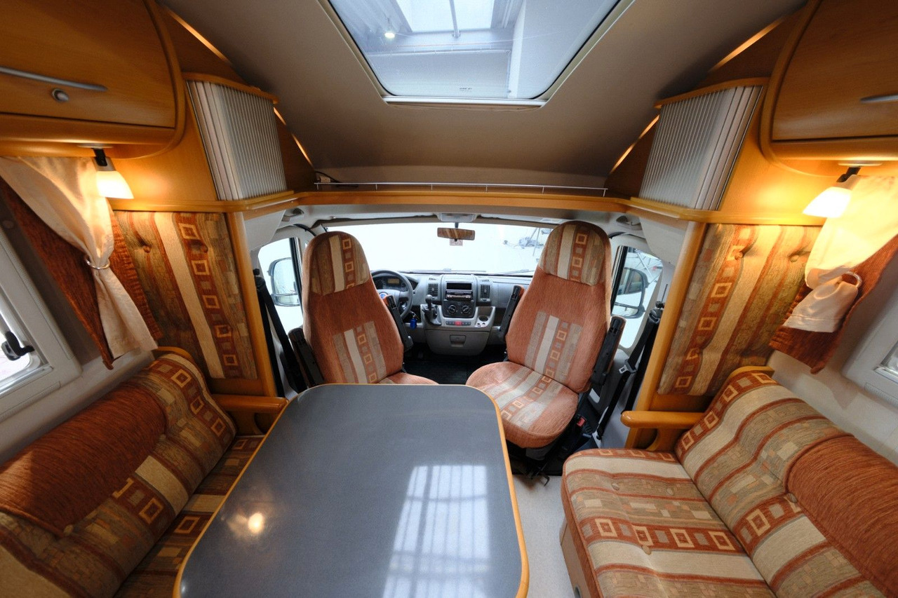 Frankia T 740 BD/Festbett/Garage/Klima/Solar/158 PS leasing Frankia T 740 BD/Festbett/Garage/Klima/Solar/158 PS: picture 9