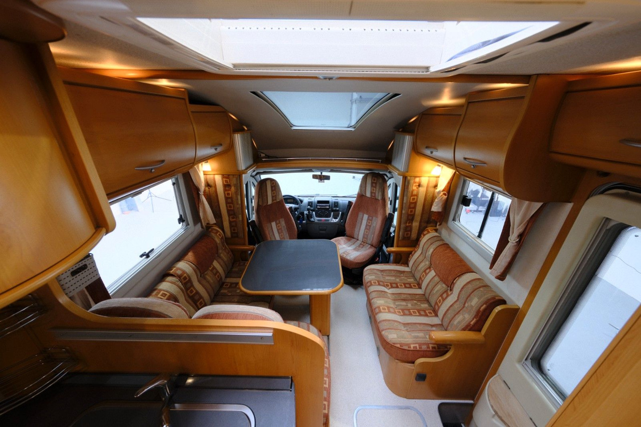 Frankia T 740 BD/Festbett/Garage/Klima/Solar/158 PS leasing Frankia T 740 BD/Festbett/Garage/Klima/Solar/158 PS: picture 8