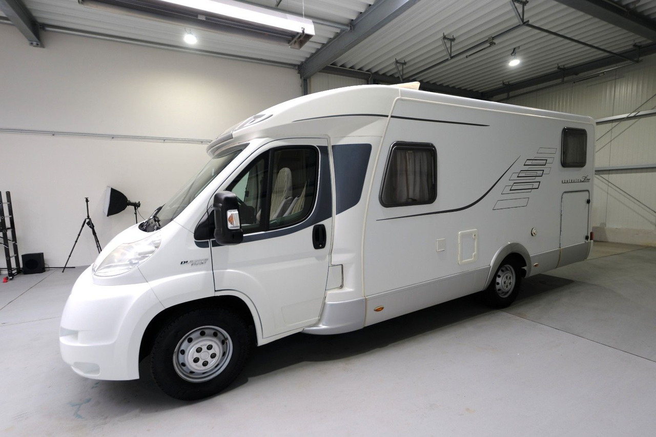 HYMER / ERIBA / HYMERCAR Tramp T 674 Cl Exclusive Line/Einzelbetten/Klima - Semi-integrated motorhome: picture 3 HYMER / ERIBA / HYMERCAR Tramp T 674 Cl Exclusive Line/Einzelbetten/Klima - Semi-integrated motorhome: picture 3