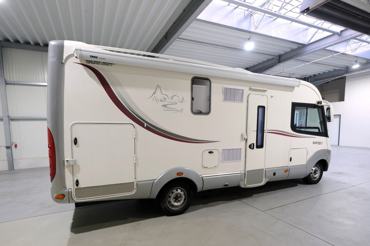 Rapido 9083 DF/Festbett+Hubbett/Garage/Solar/Klima/Mark - Integrated motorhome: picture 4 Rapido 9083 DF/Festbett+Hubbett/Garage/Solar/Klima/Mark - Integrated motorhome: picture 4