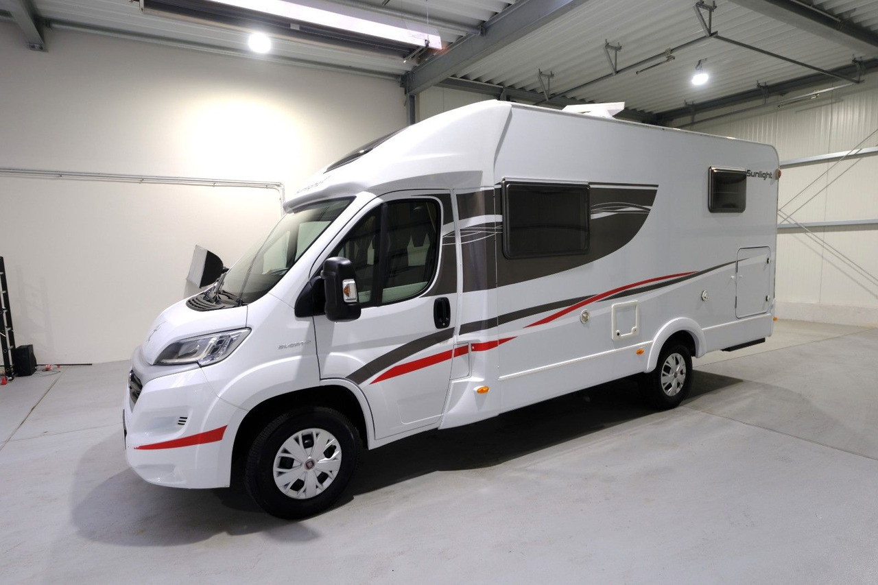 Sunlight T 66/ Einzelbetten/Garage/Klima/Solar/Markise Sunlight T 66/ Einzelbetten/Garage/Klima/Solar/Markise - Semi-integrated motorhome: picture 3 Sunlight T 66/ Einzelbetten/Garage/Klima/Solar/Markise Sunlight T 66/ Einzelbetten/Garage/Klima/Solar/Markise - Semi-integrated motorhome: picture 3