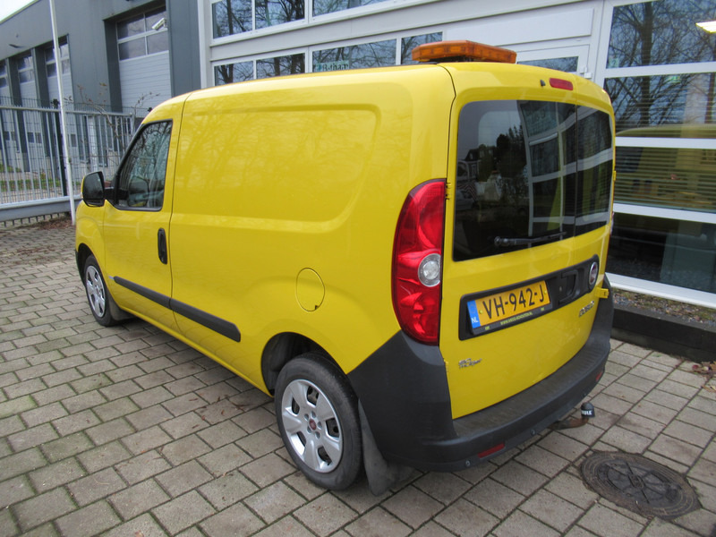 Fiat Dobló Cargo 1.3 M-Jet 66KW SX Airco - Klima ! Orig. KM ! - Small van: picture 4 Fiat Dobló Cargo 1.3 M-Jet 66KW SX Airco - Klima ! Orig. KM ! - Small van: picture 4