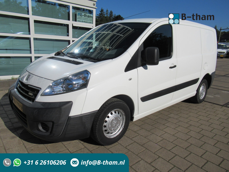 Peugeot Expert 227 1.6 HDI L1H1 P+ 3-zit ! Top Staat ! AIRCO - Small van: picture 1 Peugeot Expert 227 1.6 HDI L1H1 P+ 3-zit ! Top Staat ! AIRCO - Small van: picture 1