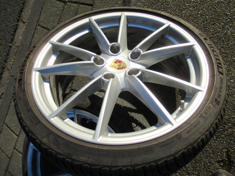 Wheel and tire package for Car Porsche 911 992 20-/21 Carrera S Winterbanden Set Wielen: picture 6 Wheel and tire package for Car Porsche 911 992 20-/21 Carrera S Winterbanden Set Wielen: picture 6