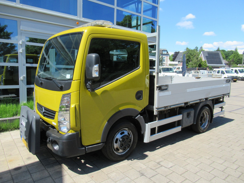 Renault Maxity 2.5DCi 107KW Airco Open laadbak Twist Lock - Flatbed van: picture 2 Renault Maxity 2.5DCi 107KW Airco Open laadbak Twist Lock - Flatbed van: picture 2