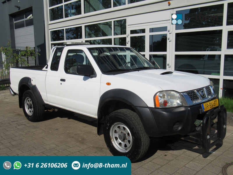 Nissan Navara 2.5 DTi King Cab 4-L.Lux. 1,5CAB PICK-UP - Van: picture 1 Nissan Navara 2.5 DTi King Cab 4-L.Lux. 1,5CAB PICK-UP - Van: picture 1