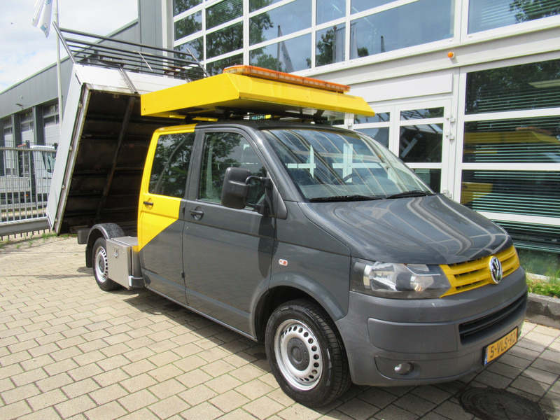 Volkswagen Transporter T5 2.0 TDI 75KW L2 DOKA dubbelcabine Kipper Actiebord - Tipper van, Combi van: picture 4 Volkswagen Transporter T5 2.0 TDI 75KW L2 DOKA dubbelcabine Kipper Actiebord - Tipper van, Combi van: picture 4