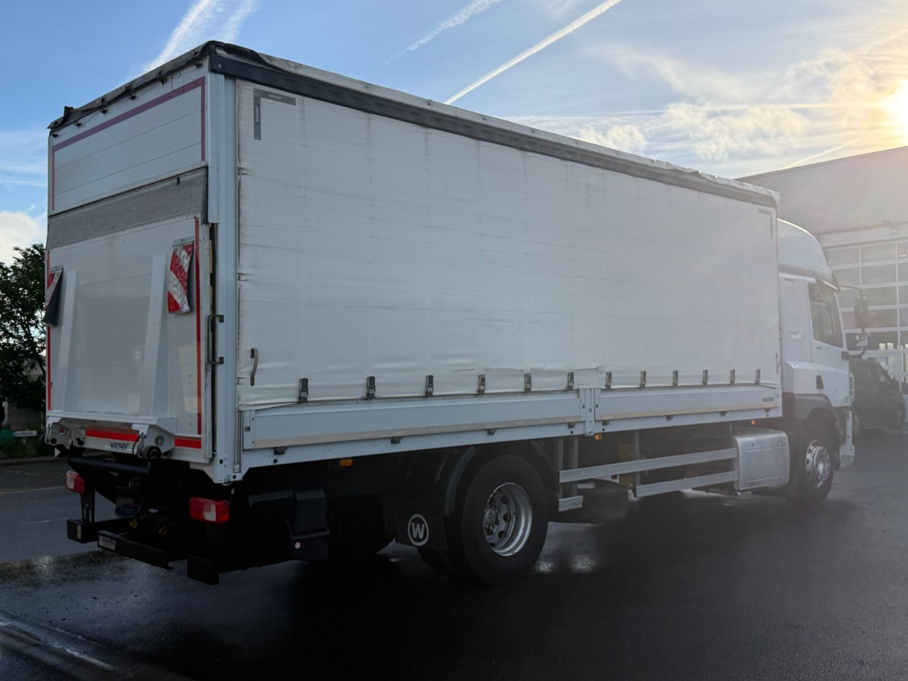 DAF CF 400FA Pritsche/Plane, Edscha,Retarder, Lbw - Curtainsider truck: picture 5 DAF CF 400FA Pritsche/Plane, Edscha,Retarder, Lbw - Curtainsider truck: picture 5