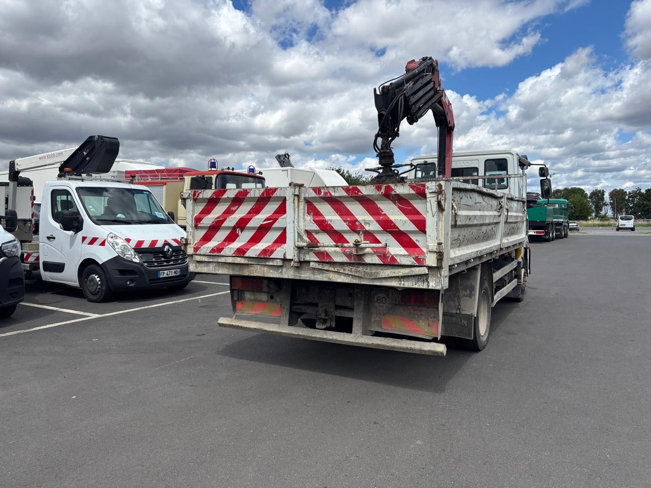 Iveco Eurocargo ML120E21 /Kipper/ Kran/ kein Brief! - Tipper, Crane truck: picture 3 Iveco Eurocargo ML120E21 /Kipper/ Kran/ kein Brief! - Tipper, Crane truck: picture 3