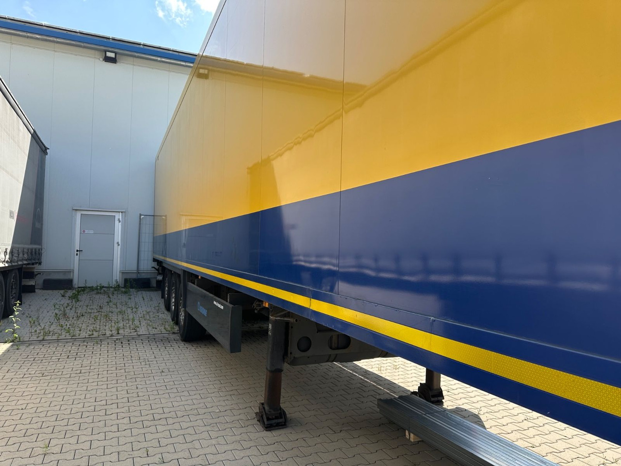 Krone Doppelstock!, Thermoking/ SD TKS/ SLXe300 - Refrigerator semi-trailer: picture 3 Krone Doppelstock!, Thermoking/ SD TKS/ SLXe300 - Refrigerator semi-trailer: picture 3
