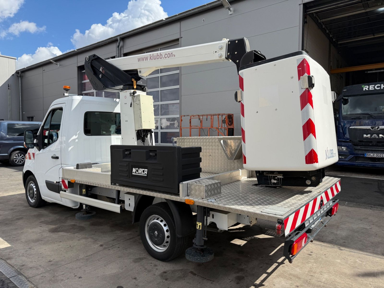Truck mounted aerial platform Renault Master III Steiger Klubb K26 / 11,2m / 200Kg: picture 7