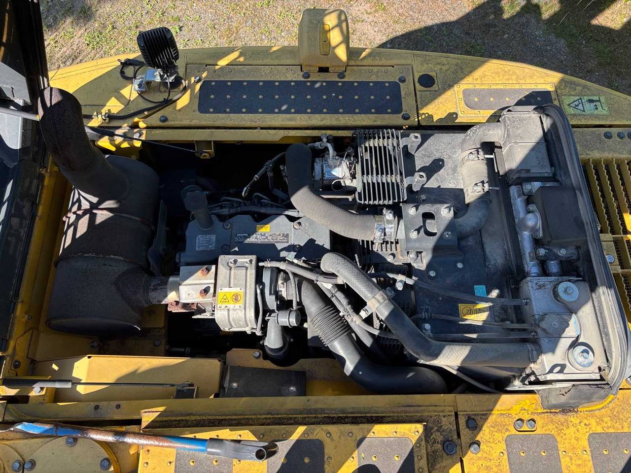 Excavator Komatsu HB215LC -1 Hybrid leasing Excavator Komatsu HB215LC -1 Hybrid: picture 11