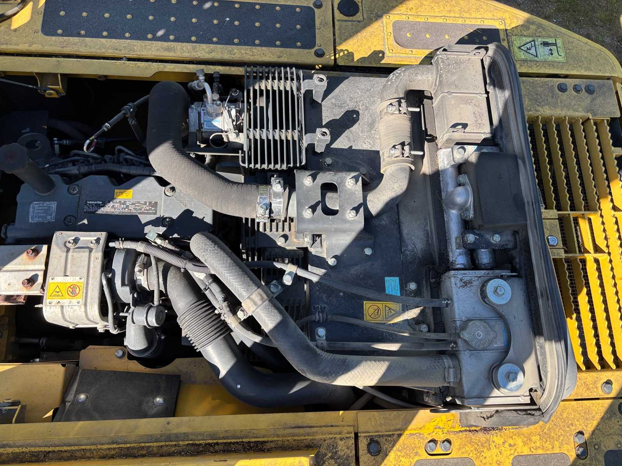 Excavator Komatsu HB215LC -1 Hybrid leasing Excavator Komatsu HB215LC -1 Hybrid: picture 13