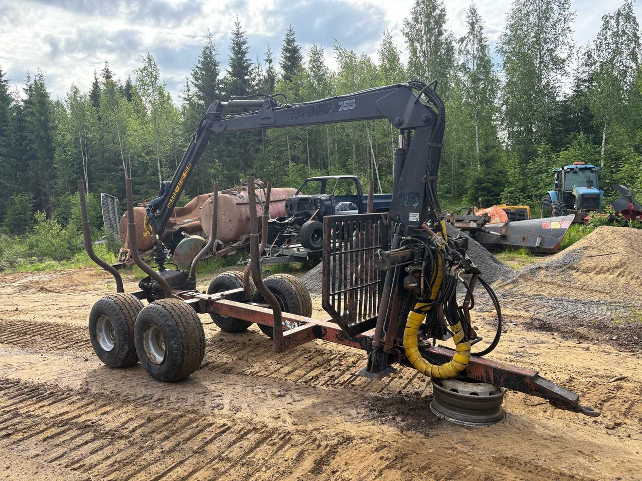 Forest trailer with Cartridge 755 crane - Forestry trailer: picture 4 Forest trailer with Cartridge 755 crane - Forestry trailer: picture 4