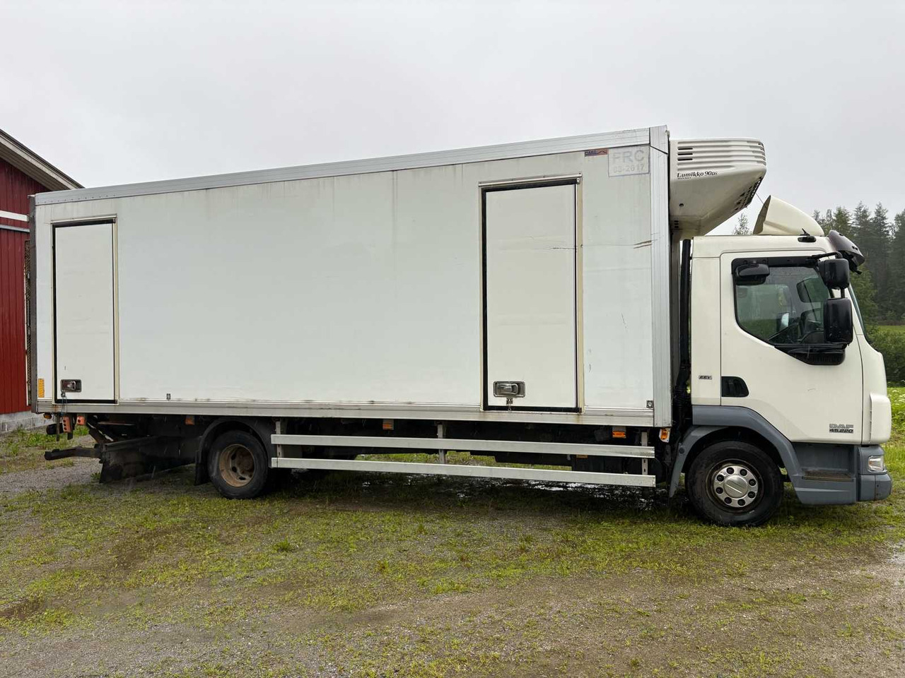 Refrigerated truck DAF LF 45.220 6.7 - Refrigerator truck: picture 3 Refrigerated truck DAF LF 45.220 6.7 - Refrigerator truck: picture 3
