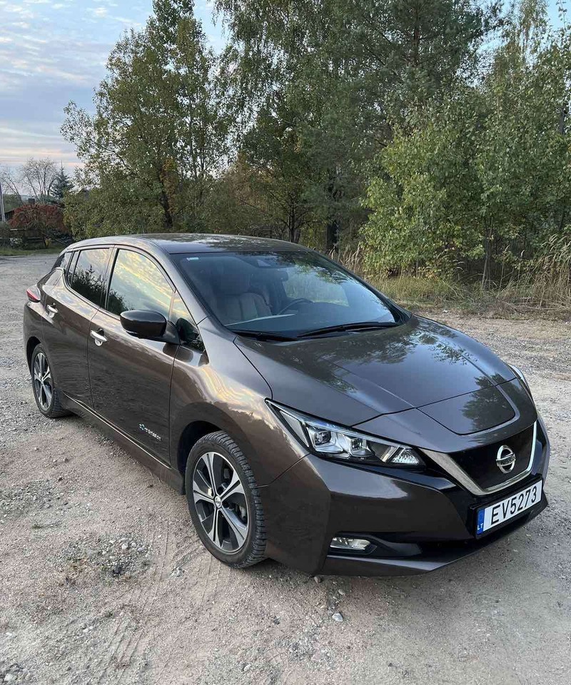 Nissan Leaf - Car: picture 2 Nissan Leaf - Car: picture 2