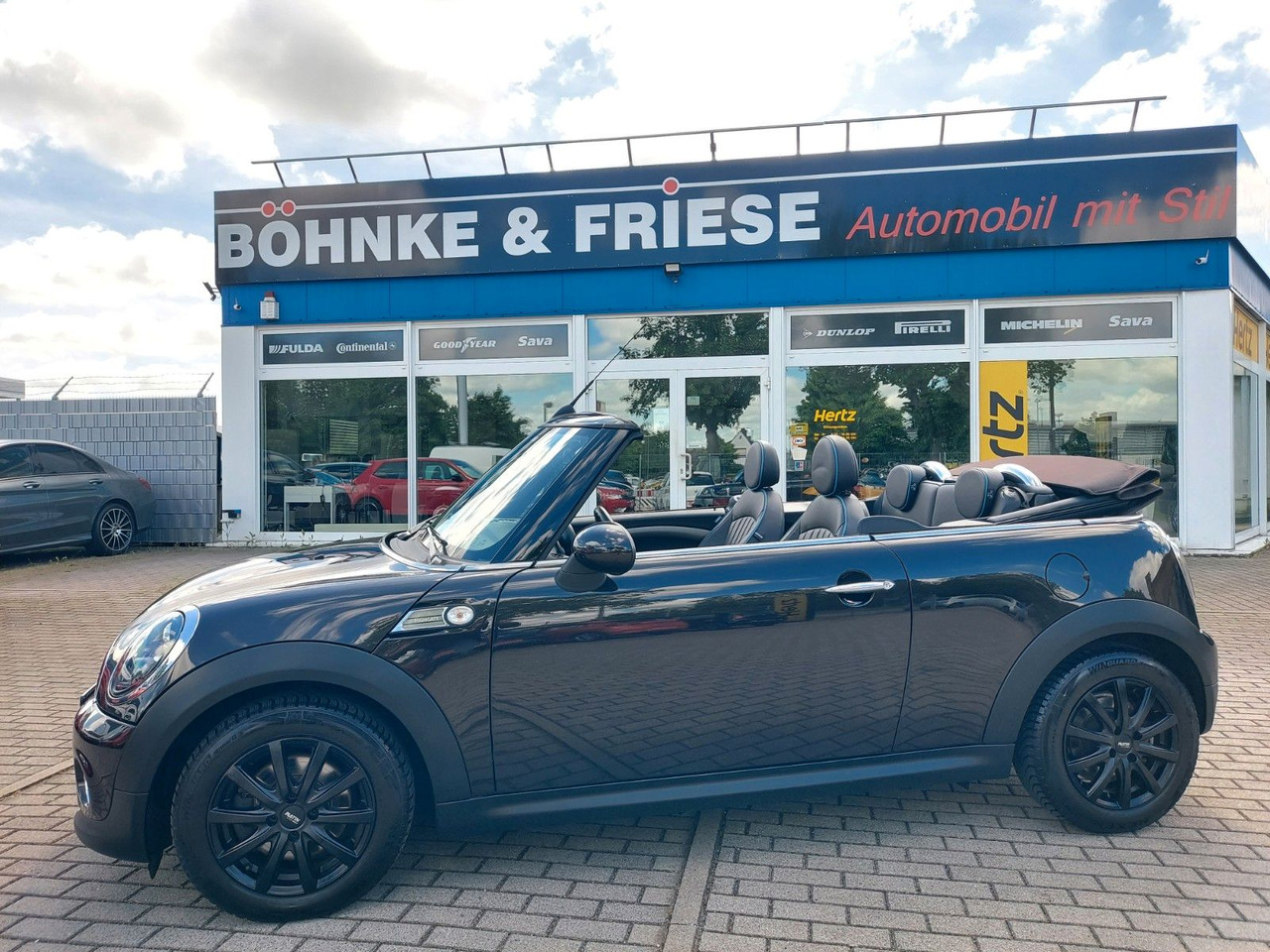 MINI COOPER Cabrio Cooper Highgate Sitzheizung KLIMA - Car: picture 1 MINI COOPER Cabrio Cooper Highgate Sitzheizung KLIMA - Car: picture 1